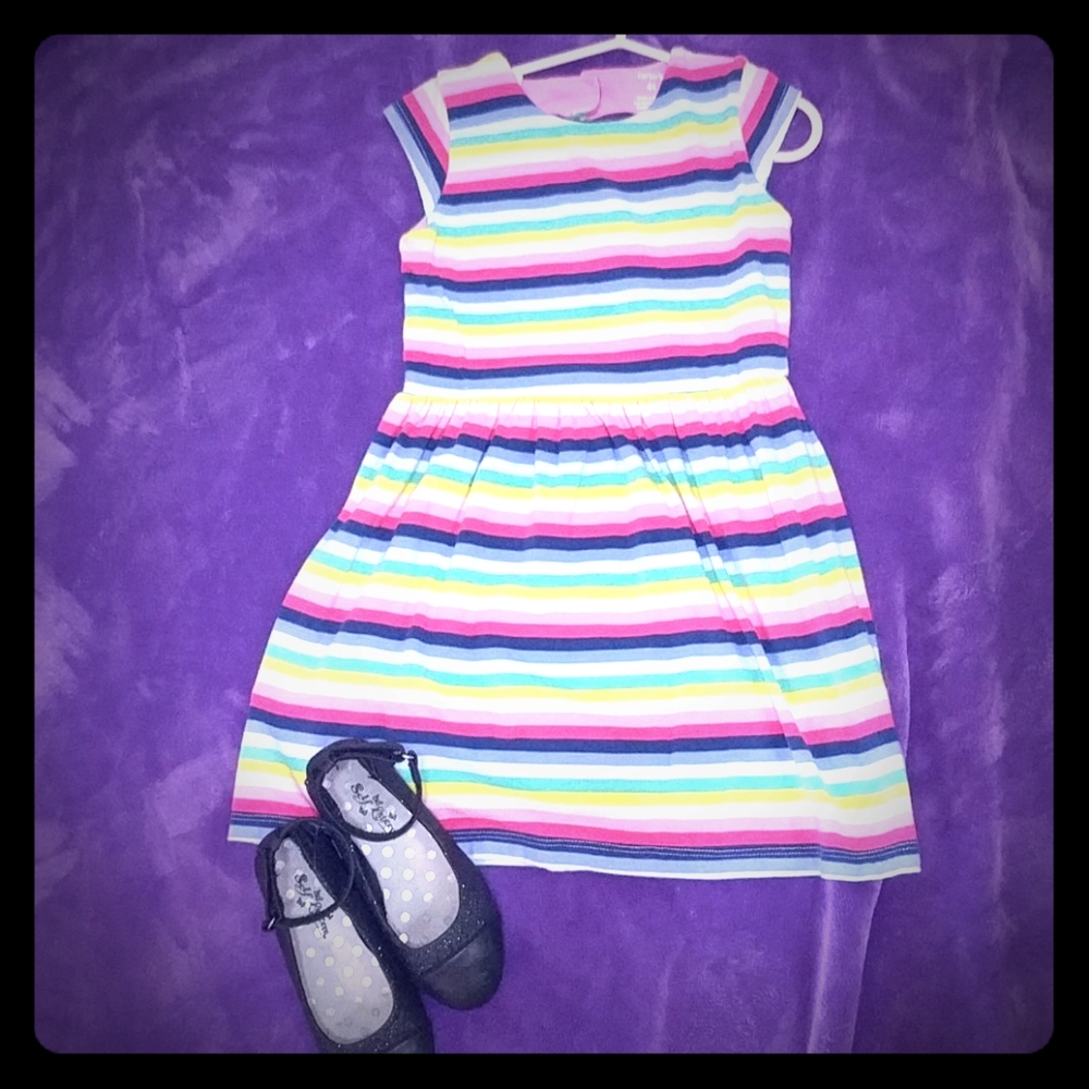 EUC short sleeve dress multi color